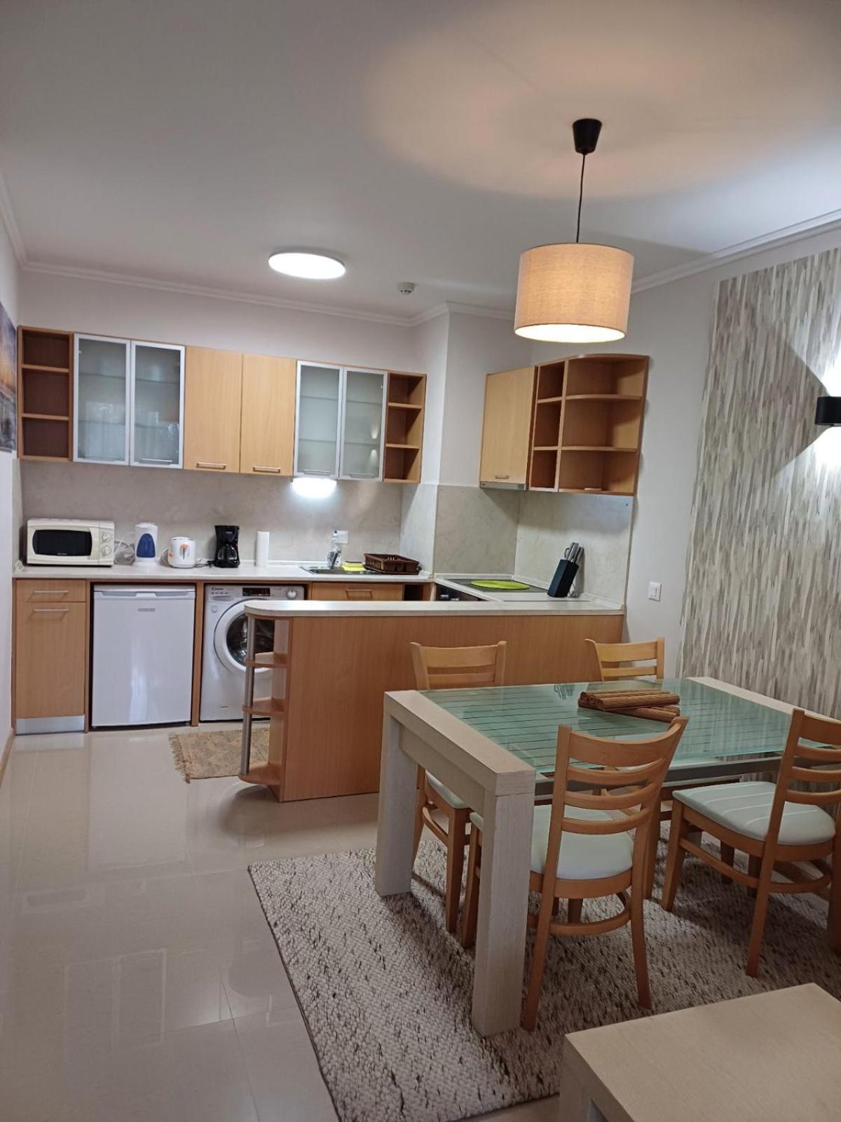 Lighthouse 1Bedroom Gec Apartment 203 Baltsjik Eksteriør bilde