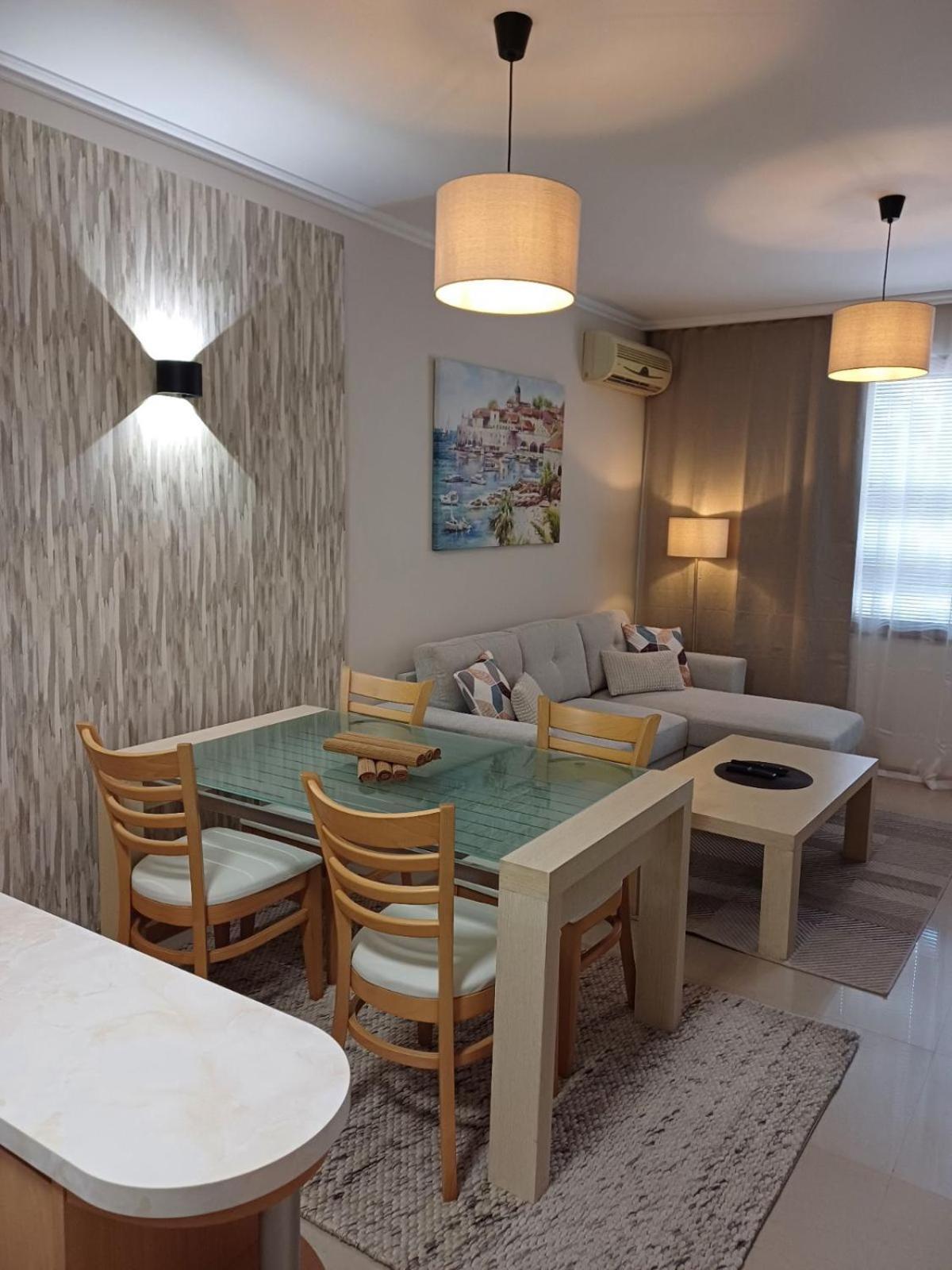 Lighthouse 1Bedroom Gec Apartment 203 Baltsjik Eksteriør bilde